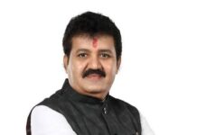 राज्याचे मृद व जलसंधारण मंत्री संजय राठोड यांनी घेतला मृद व जलसंधारण विभागाच्या विविध विषयांचा आढावा